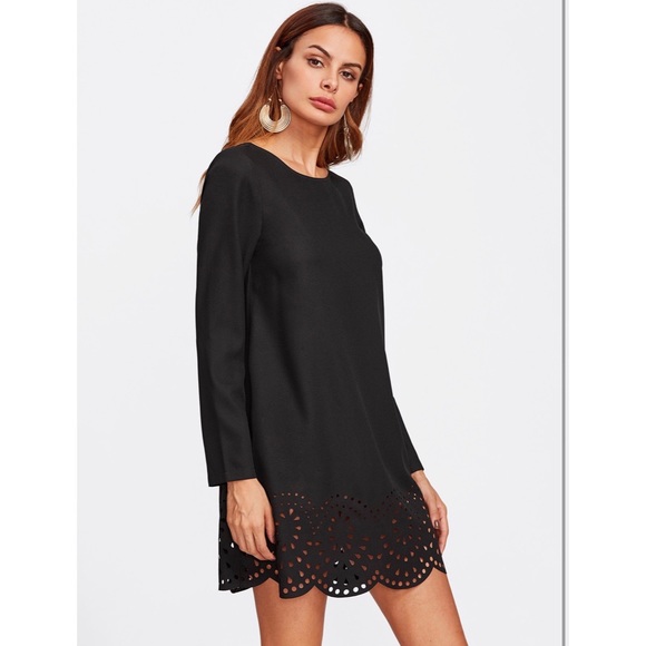 🚫LAST ONE🚫NWOT black scallop cut out shift dress - Picture 3 of 5